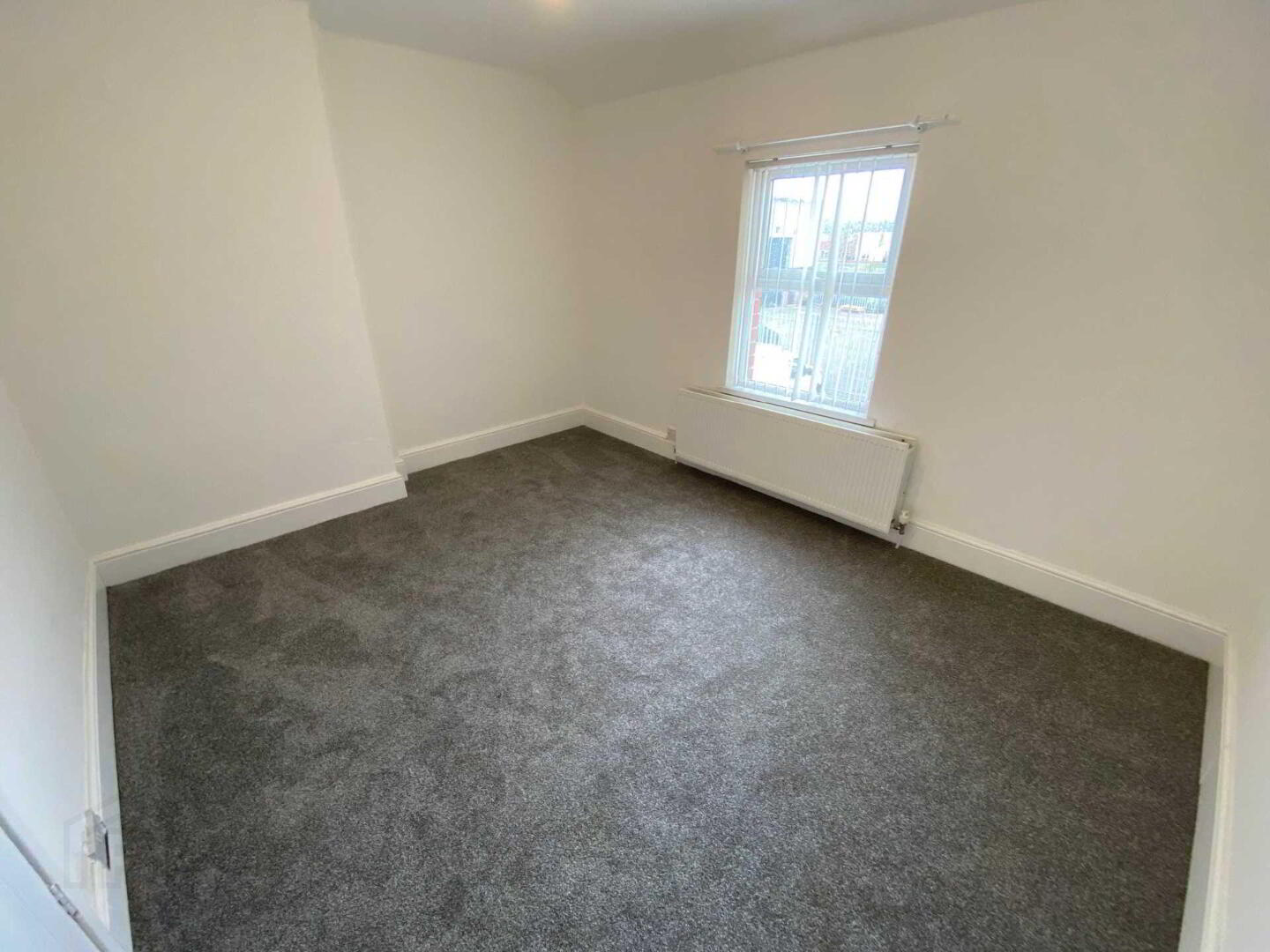 1a Carew Street 10 of 14