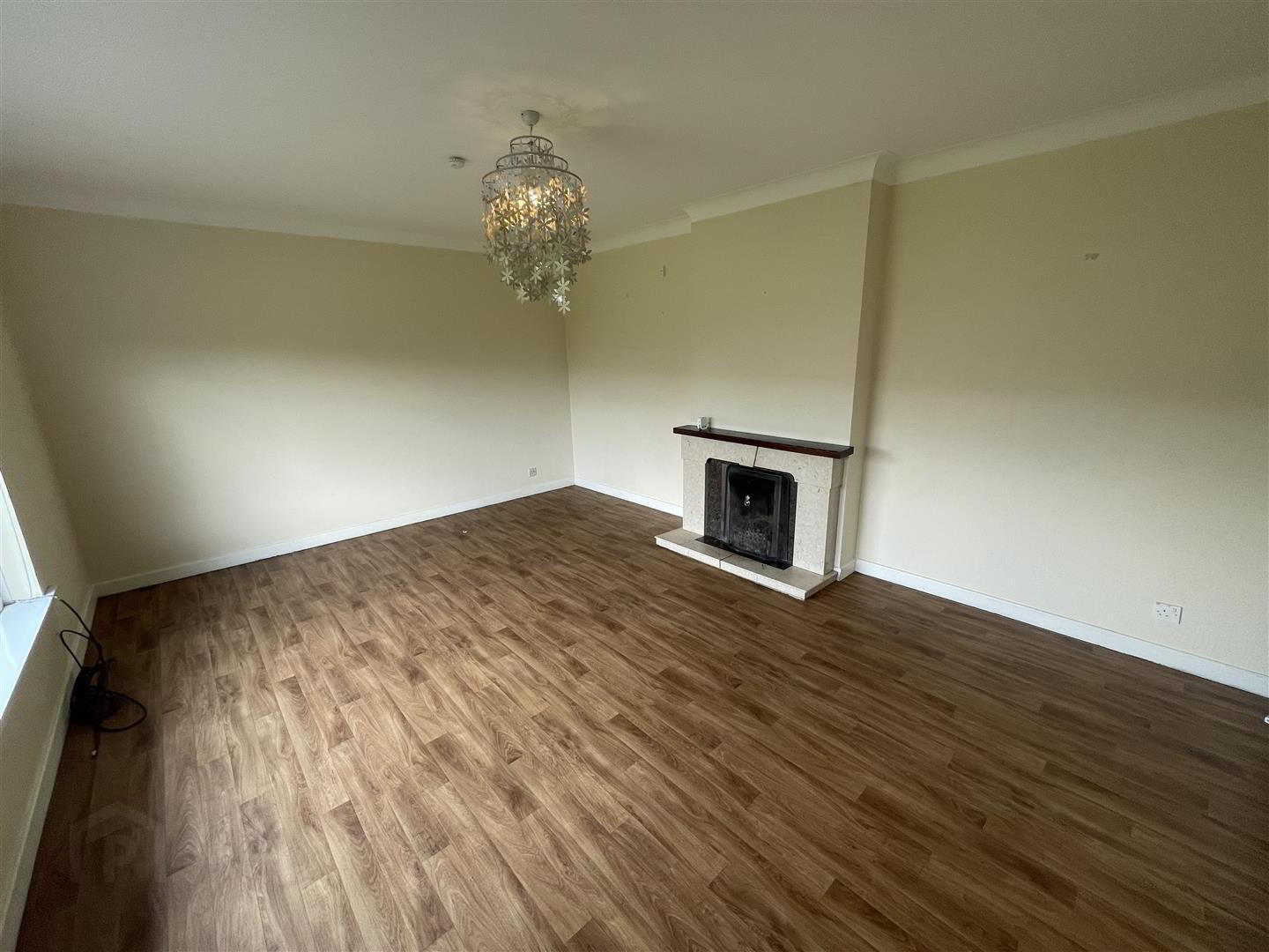 property description image