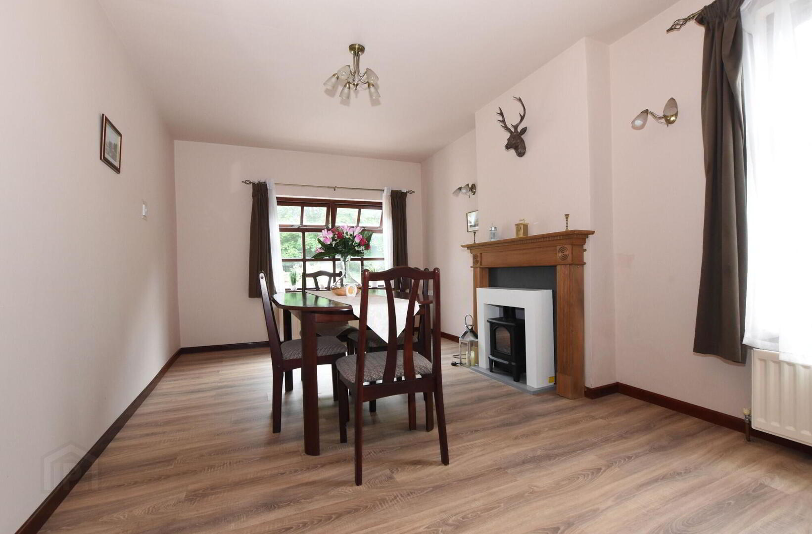 Detached Country Cottage With Spacious Gardens, 7 Glenavy Road 9 of 26