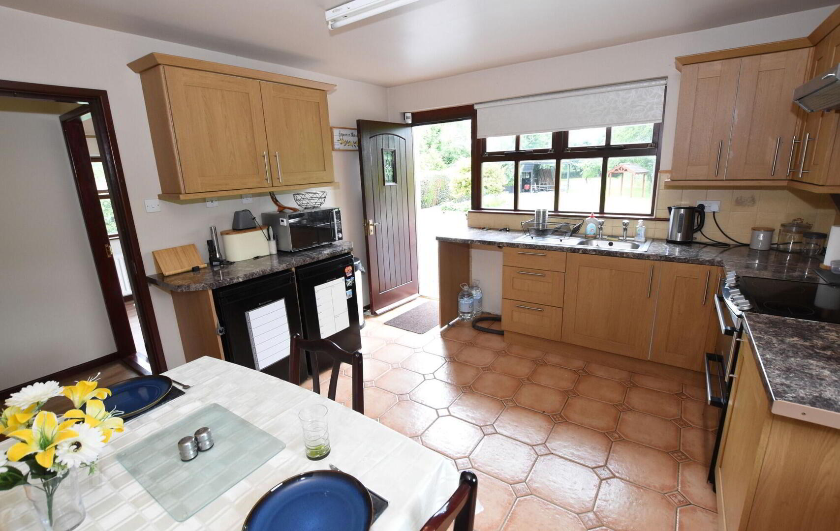 Detached Country Cottage With Spacious Gardens, 7 Glenavy Road 7 of 26