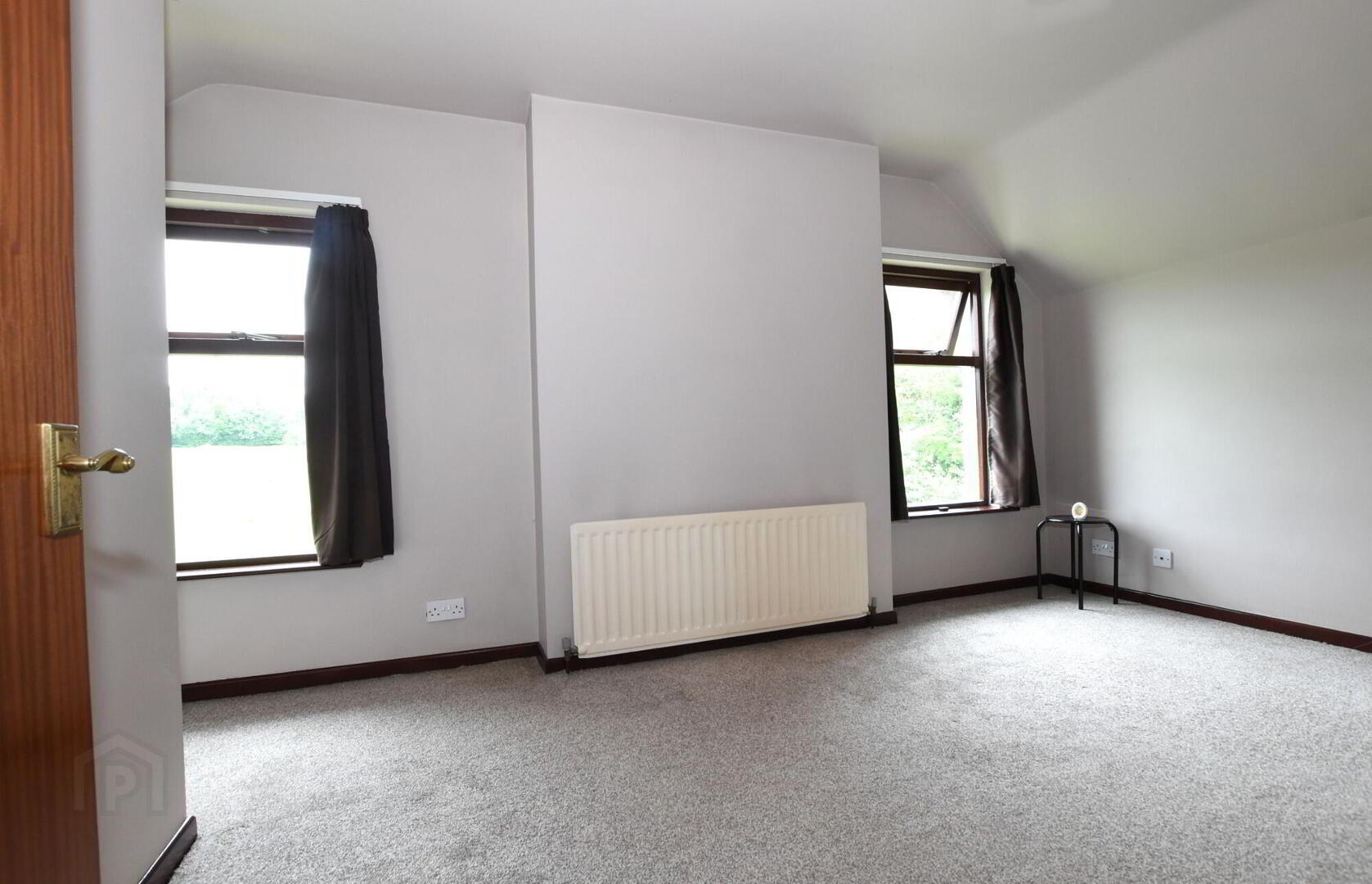 Detached Country Cottage With Spacious Gardens, 7 Glenavy Road 14 of 26
