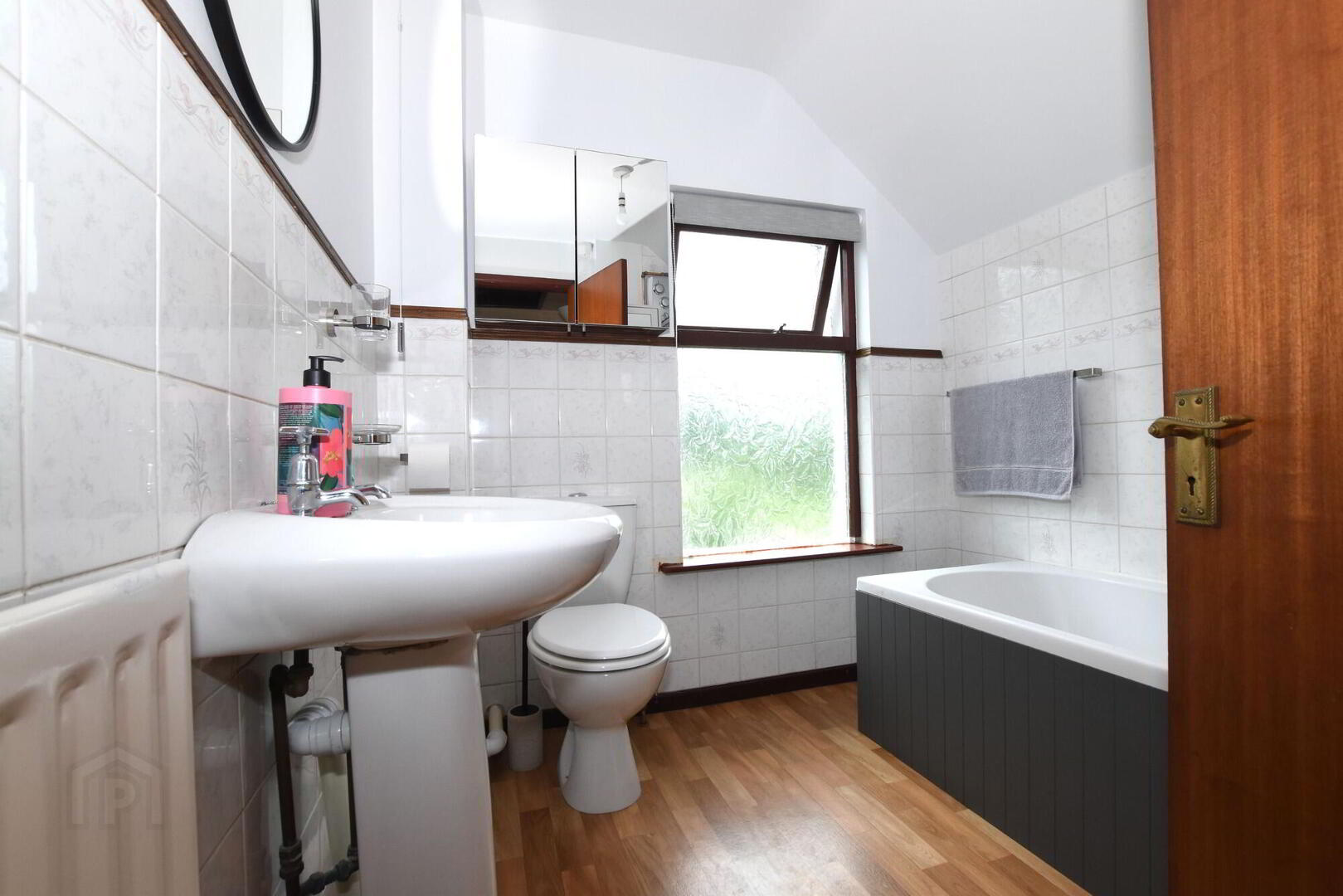 Detached Country Cottage With Spacious Gardens, 7 Glenavy Road 16 of 26