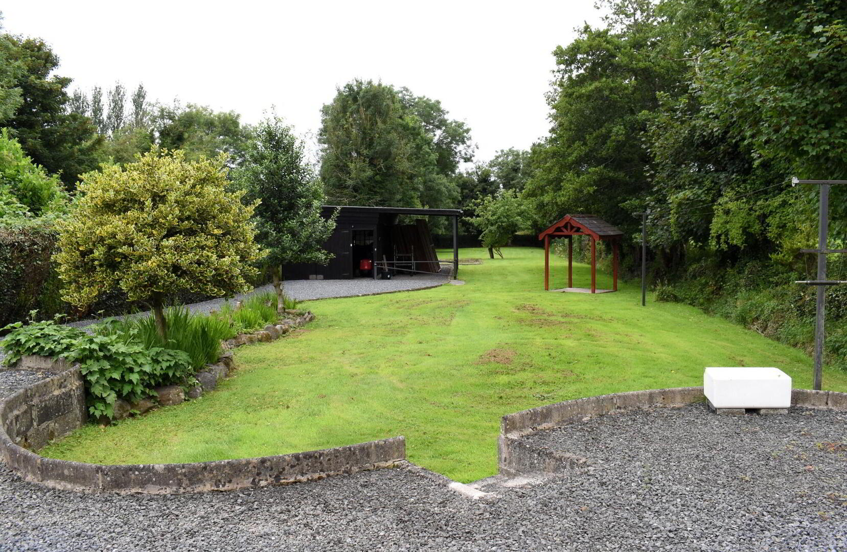 Detached Country Cottage With Spacious Gardens, 7 Glenavy Road 21 of 26