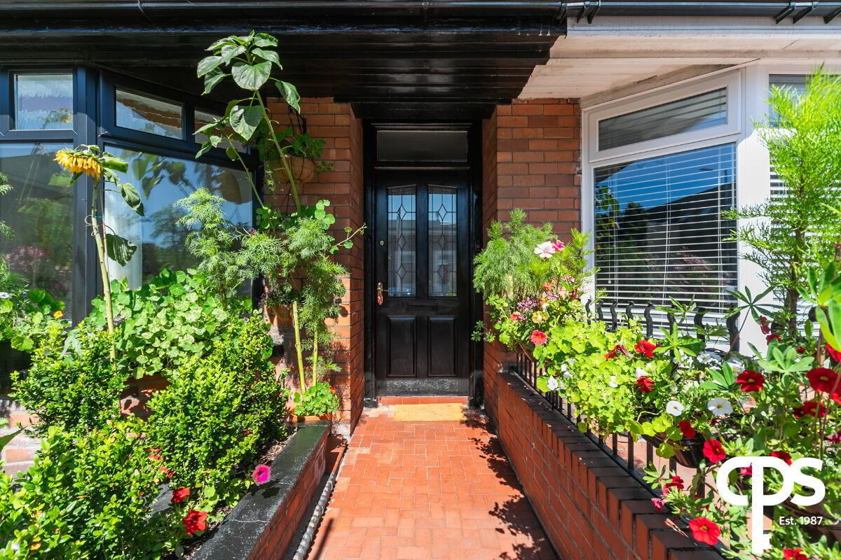 651 Lisburn Road 3 of 21