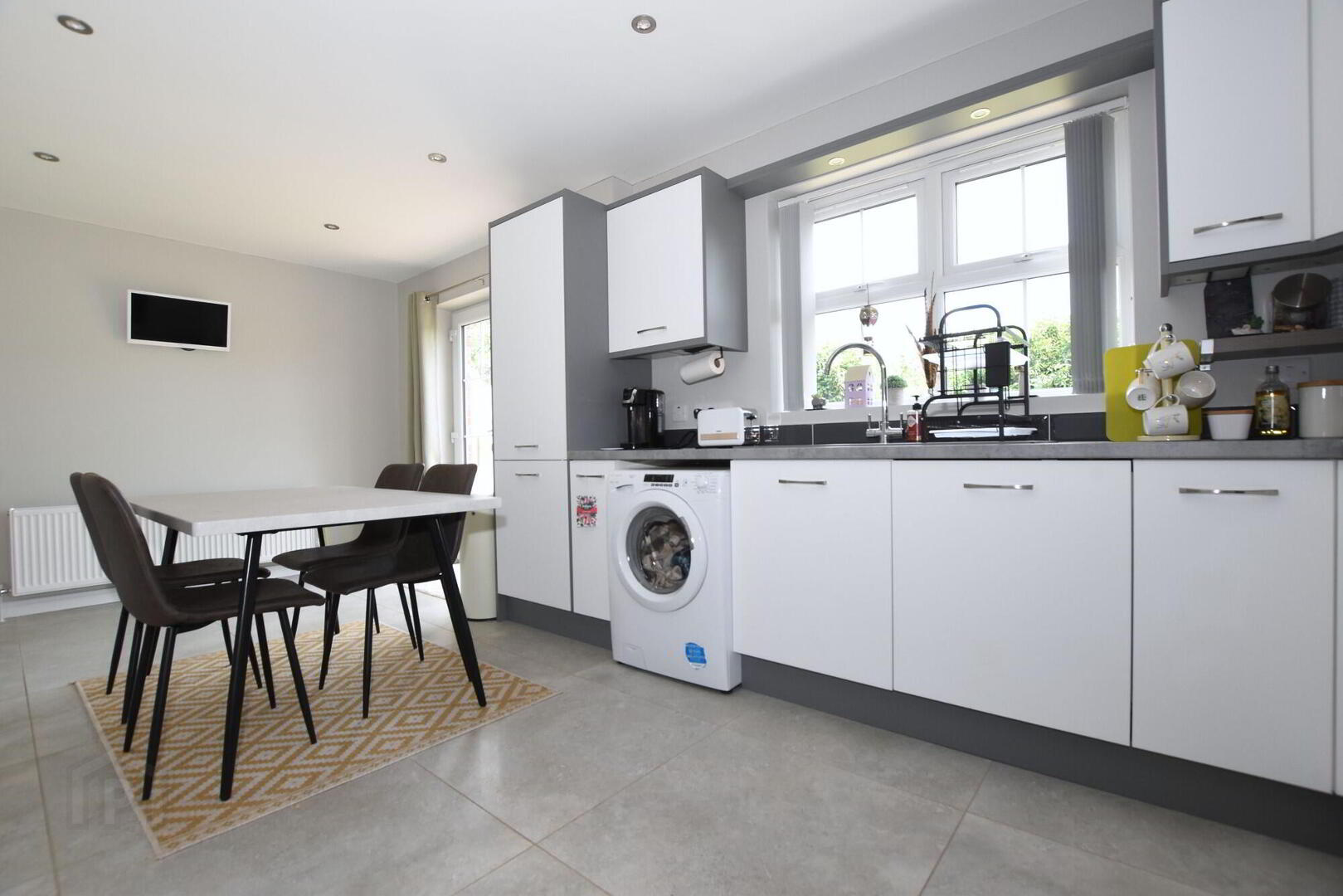 16 Glebe Close 10 of 30
