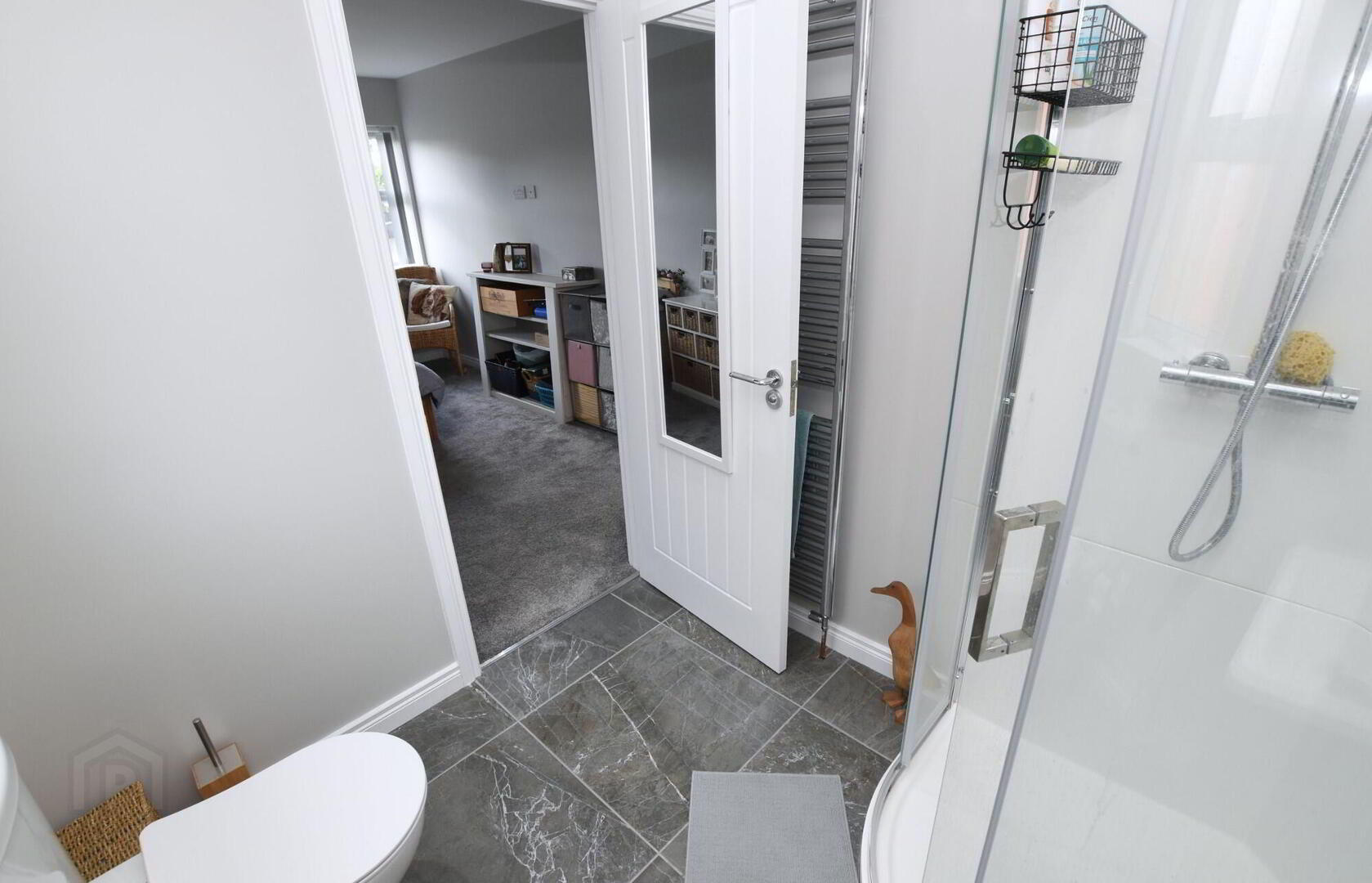 16 Glebe Close 21 of 30