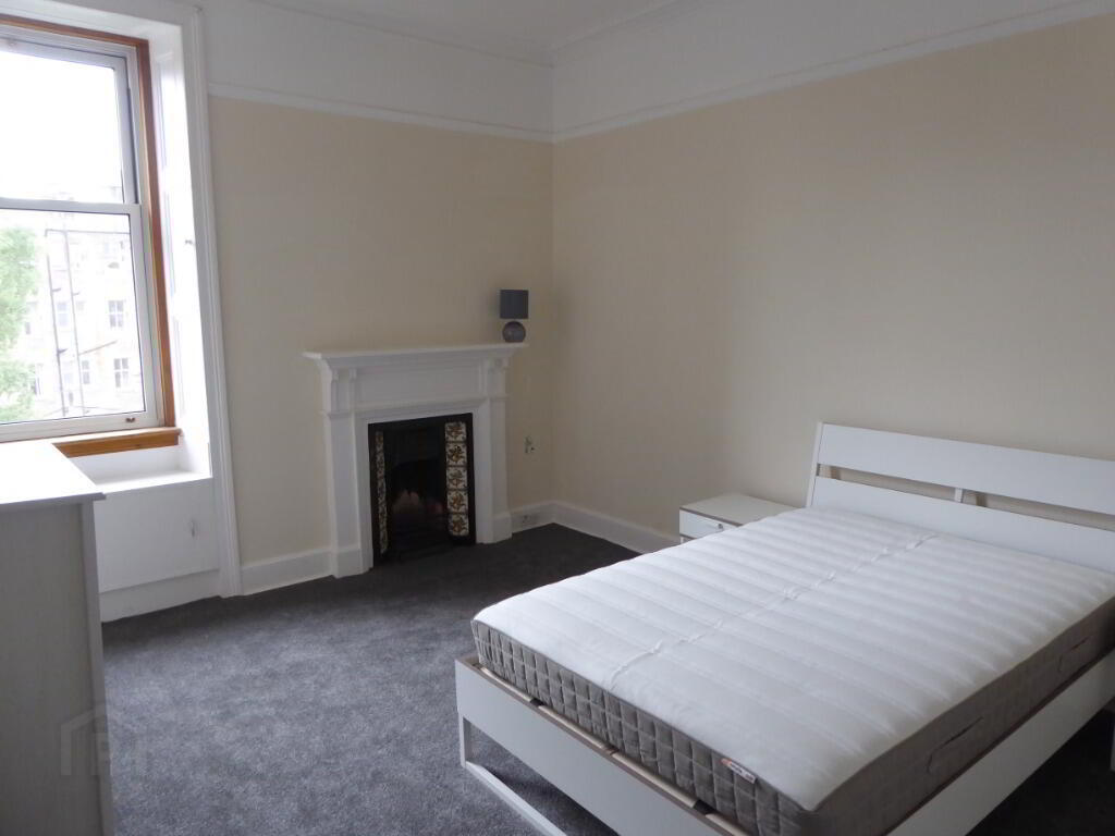 21 Thirlestane Road 8 of 14