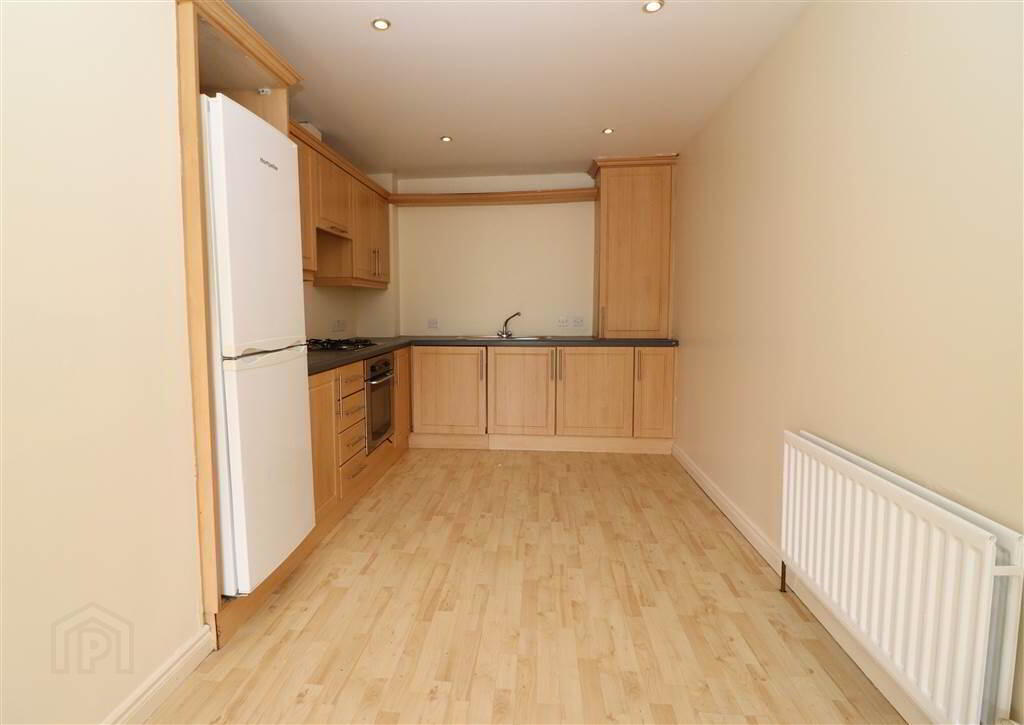 12a Saintfield Mews 4 of 8