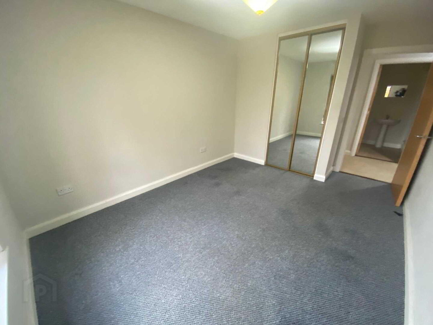 Apt 3 30, Chatsworth Street 5 of 10