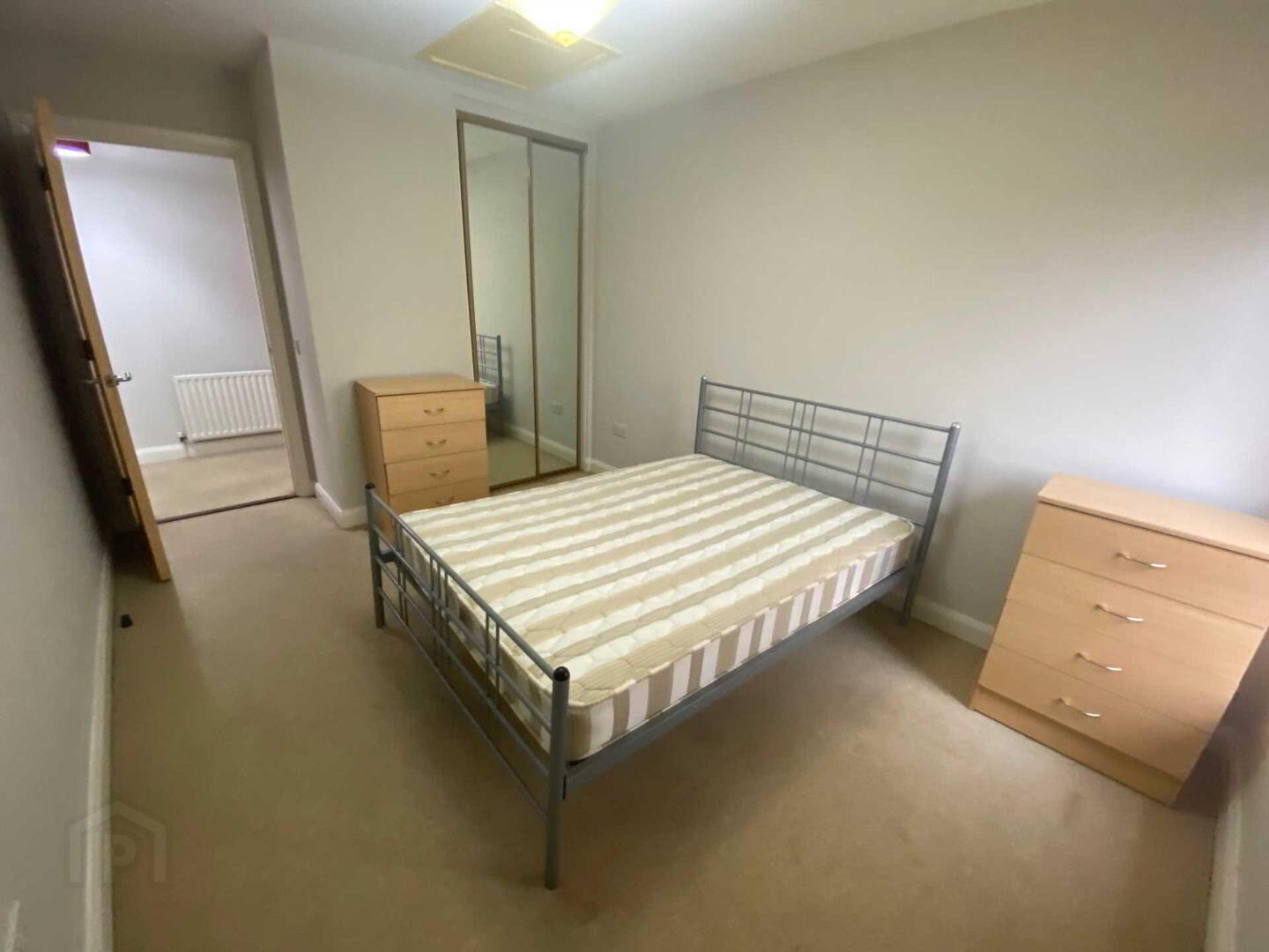 Apt 3 30, Chatsworth Street 8 of 10