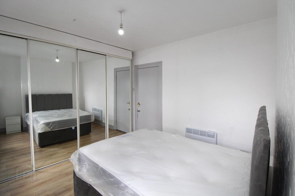 86 Ainsworth Avenue 12 of 15