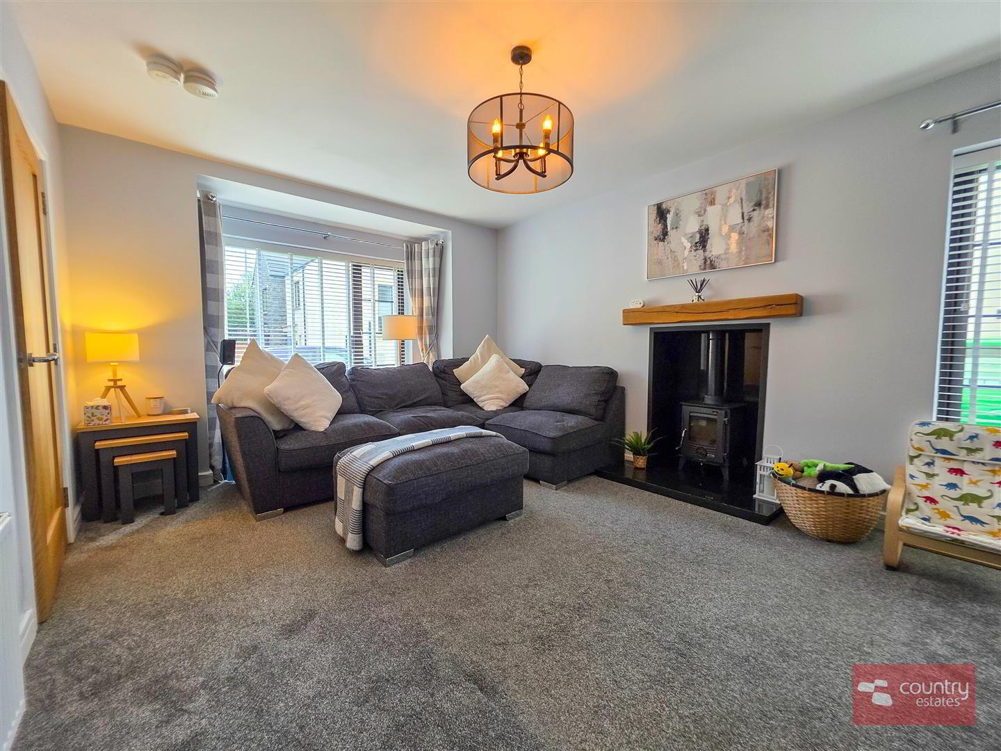 16 Chantry Gardens 11 of 50