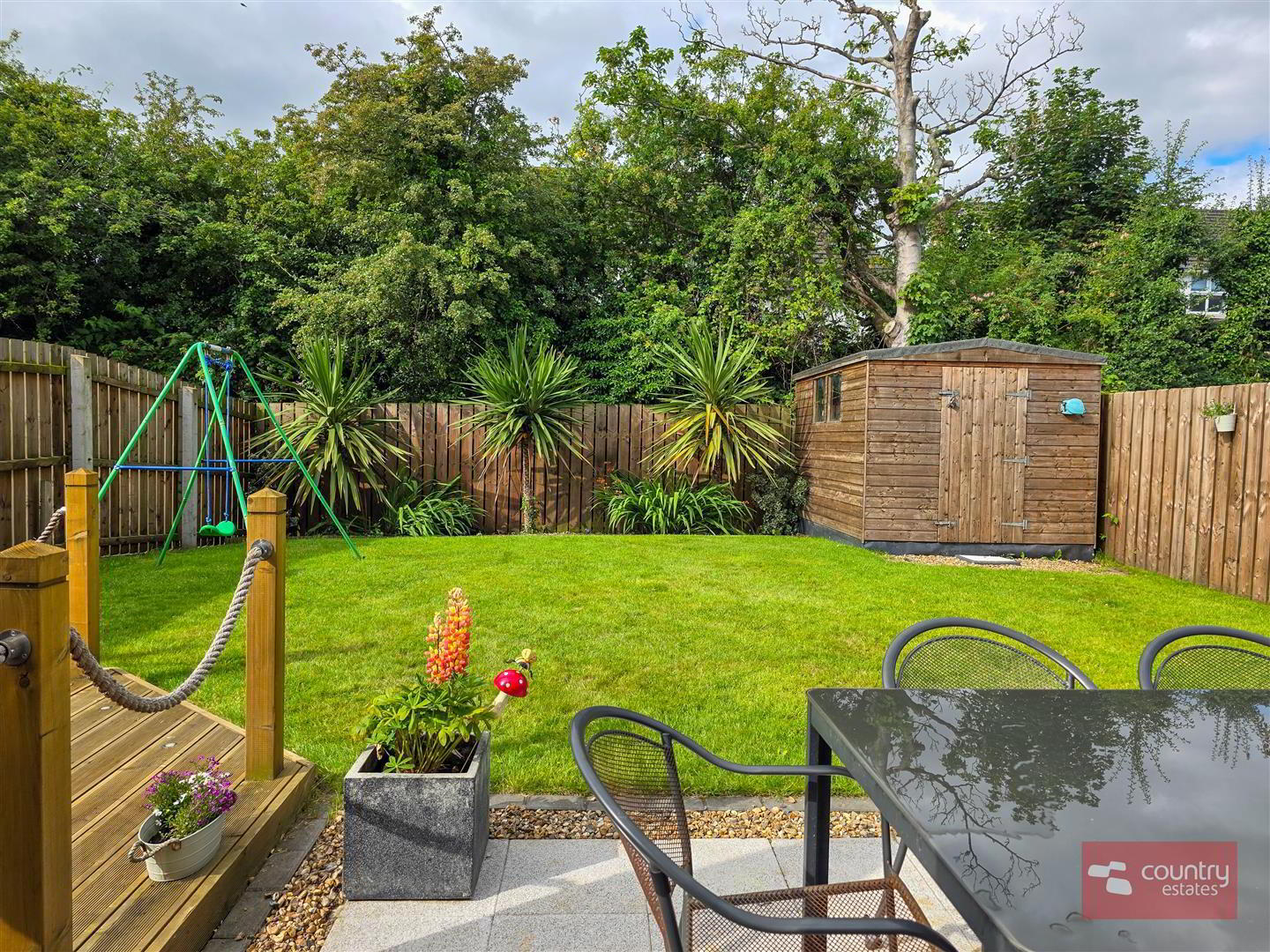 16 Chantry Gardens 42 of 50