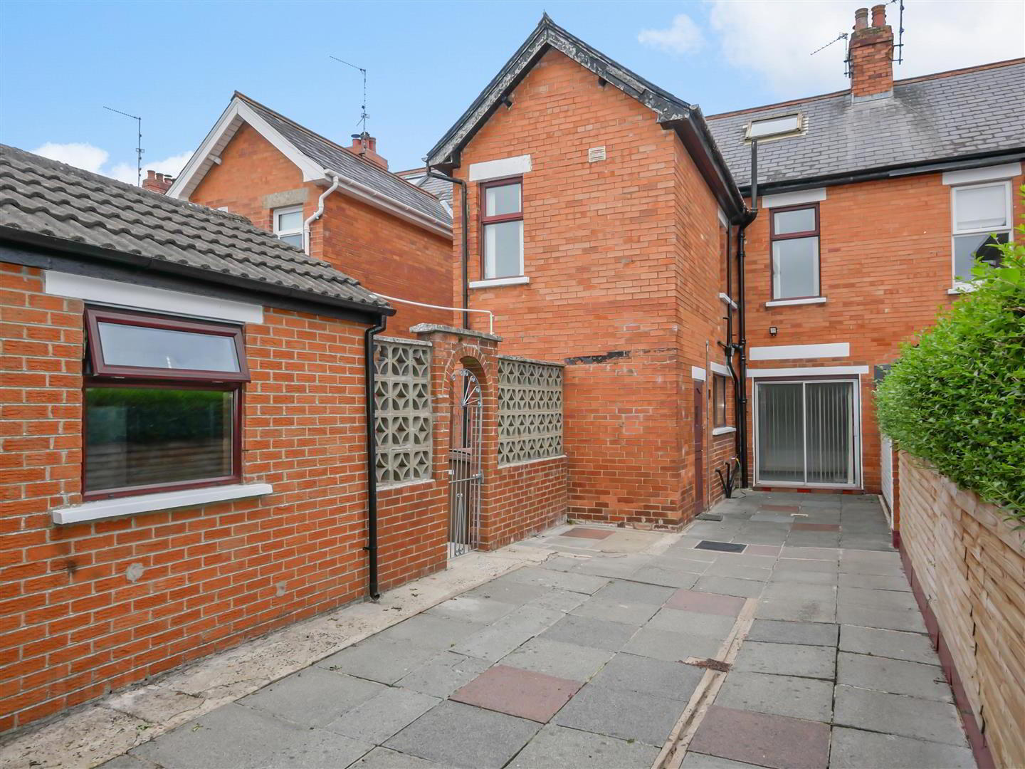 22 St. Johns Avenue 15 of 15
