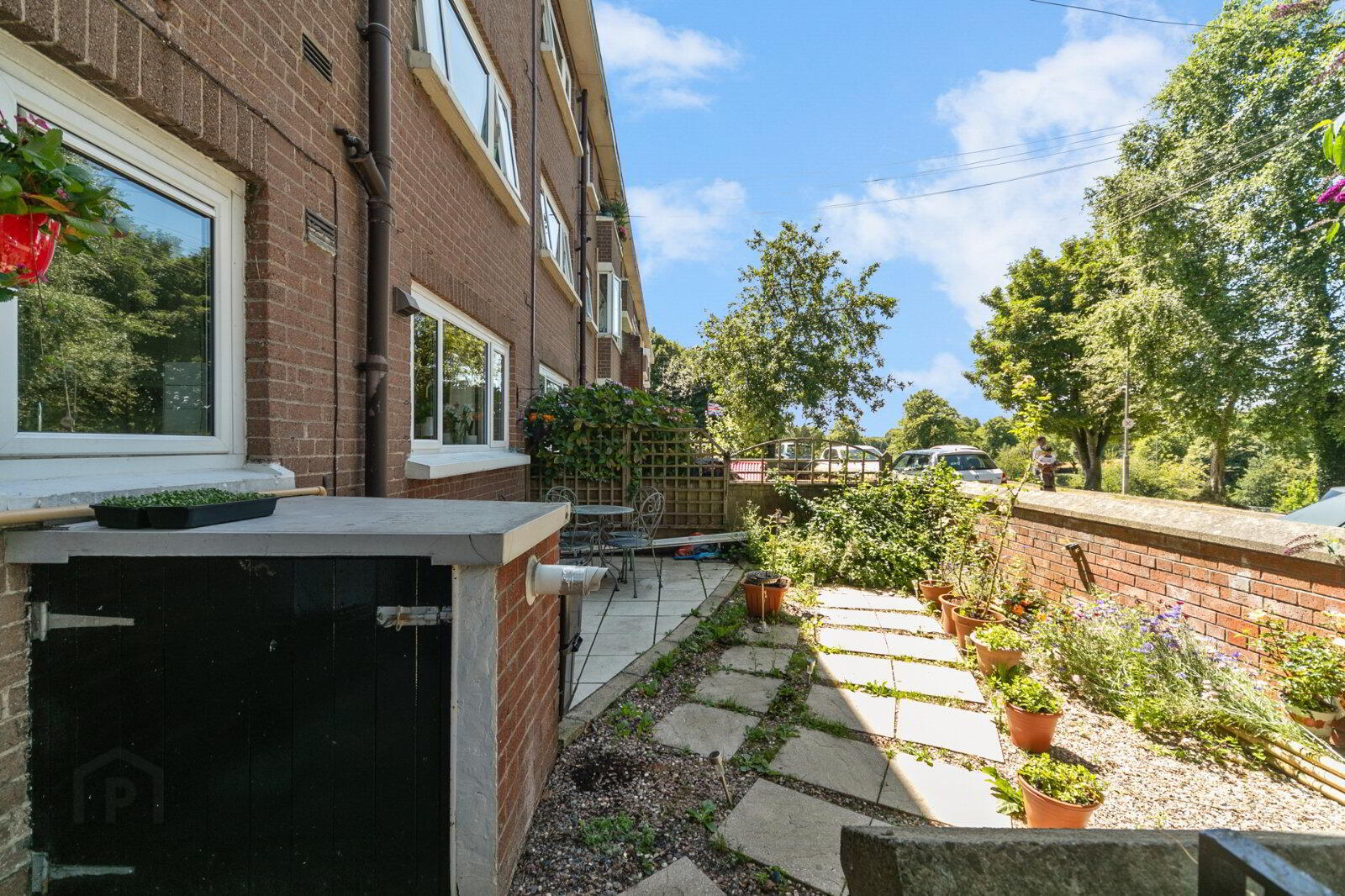 104 Annadale Flats 14 of 14