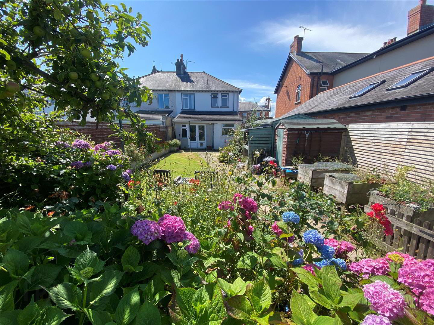 property description image
