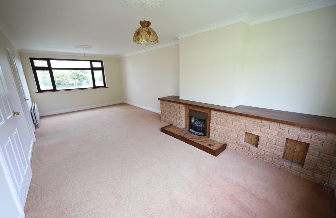 61 Carrigmore 6 of 19