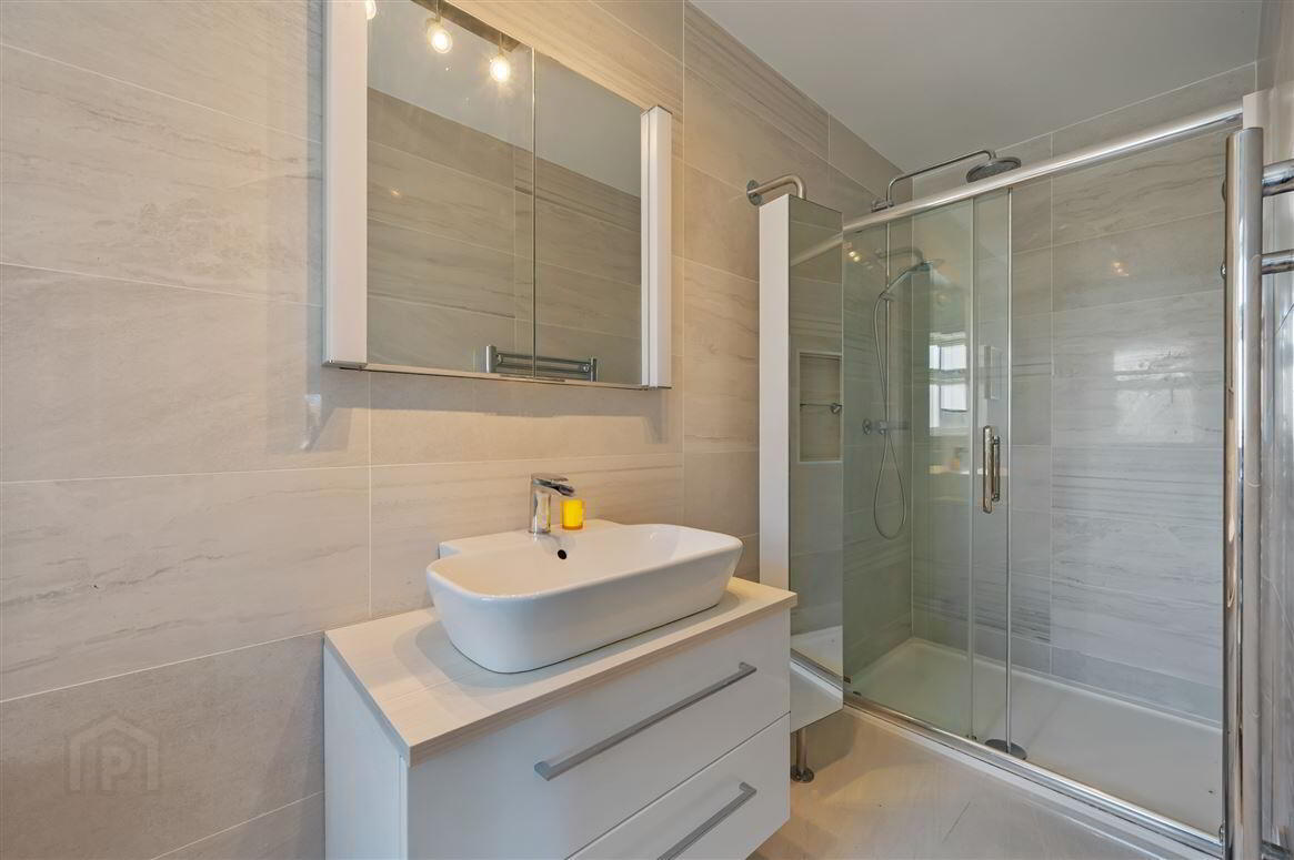 35 Laburnum Avenue 26 of 132