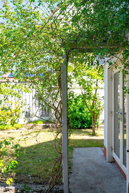 35 Laburnum Avenue 45 of 132