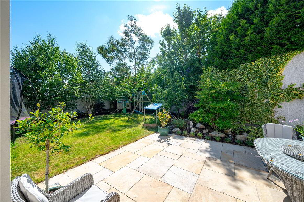 35 Laburnum Avenue 52 of 132
