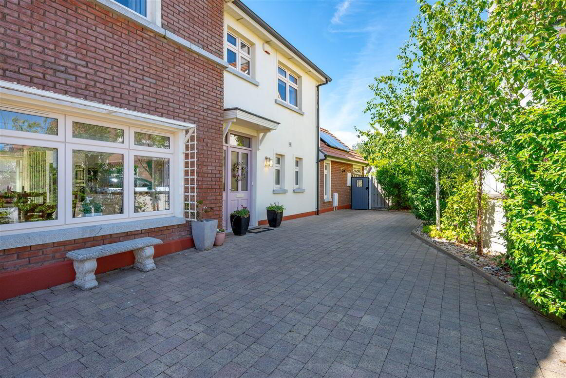 35 Laburnum Avenue 48 of 132