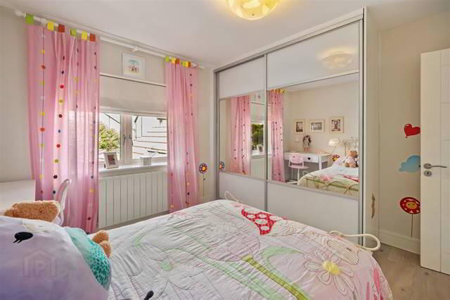 35 Laburnum Avenue 94 of 132