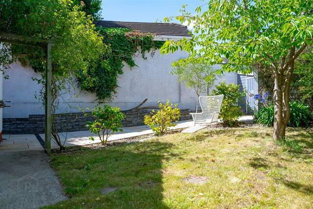 35 Laburnum Avenue 112 of 132