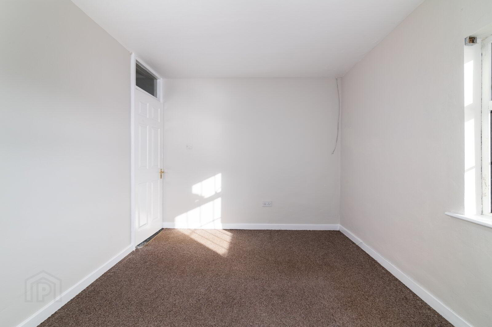 2 Arden Road 12 of 15