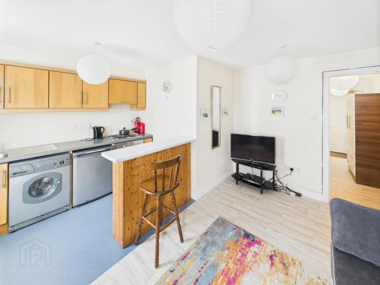 18 Nenagh Manor Retirement Apartments 3 of 5