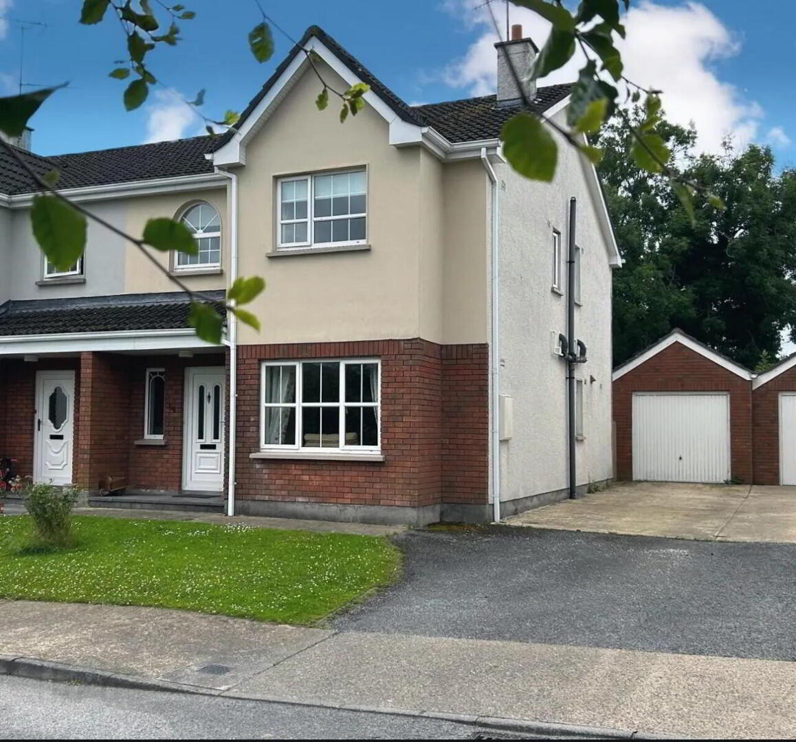 54 Manor Wood 1 of 10