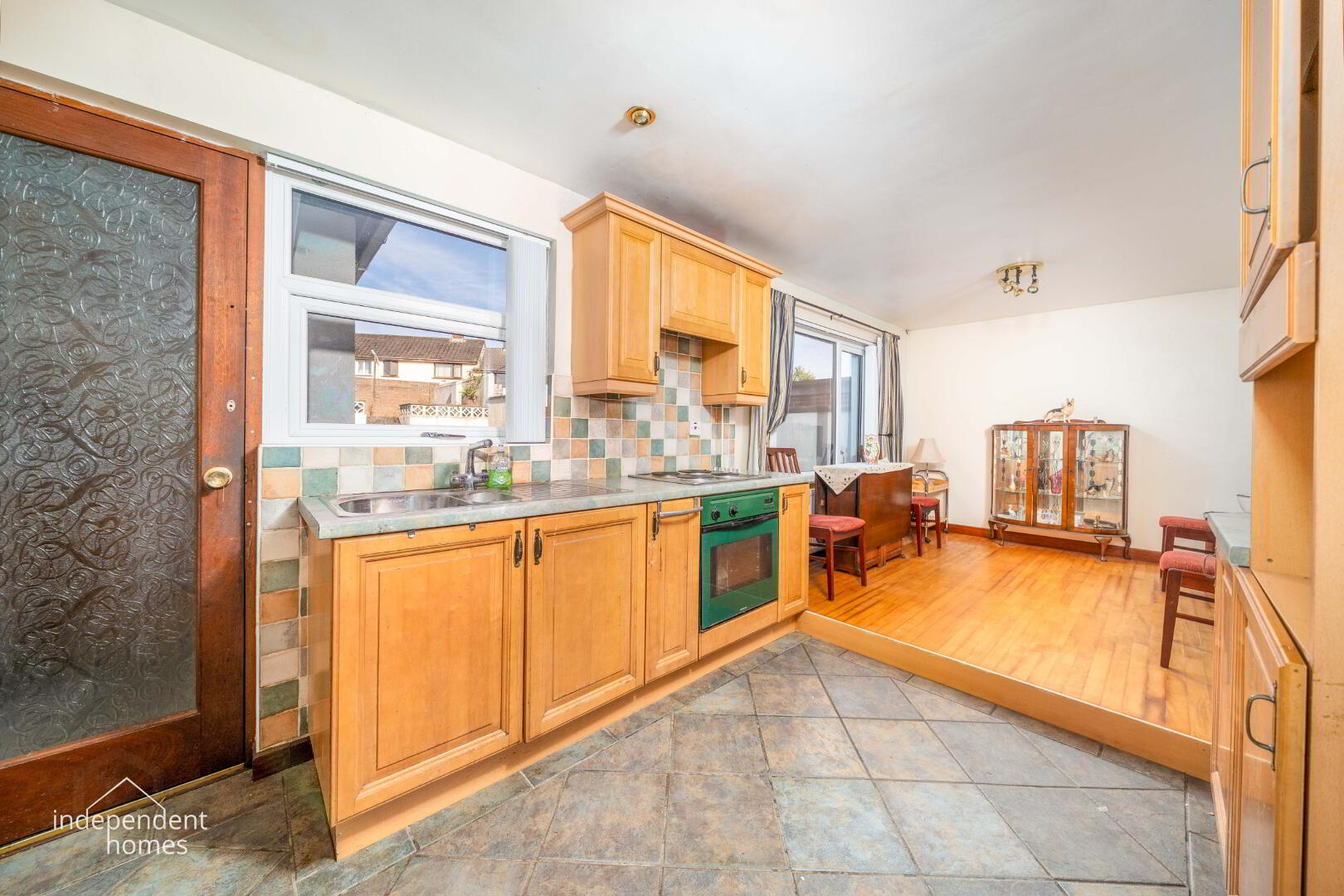 65 Linn Road 3 of 8