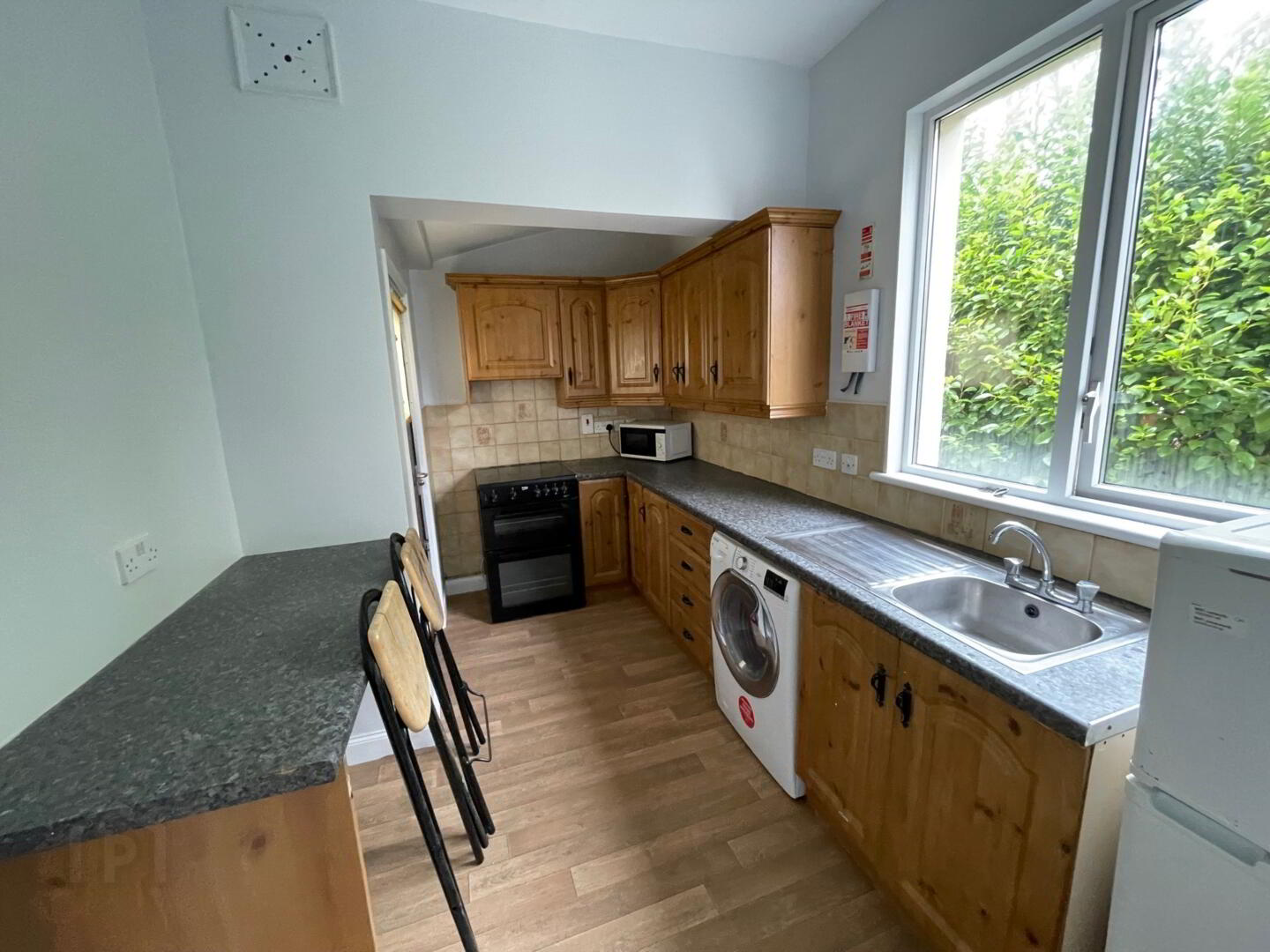 38 Wellesley Avenue 4 of 10