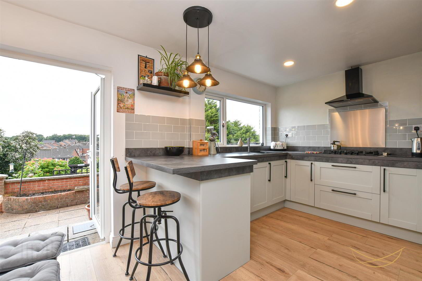 65 Burnthill Road 11 of 41