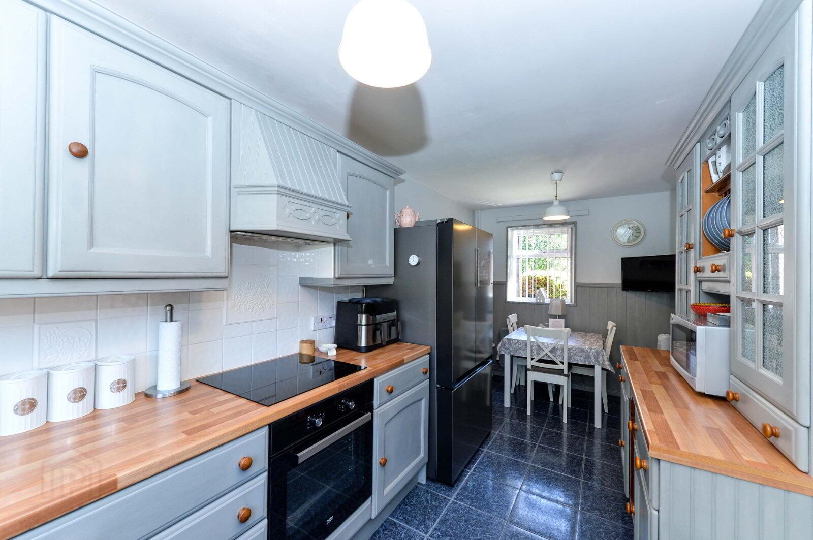 5 Humber Court 8 of 19
