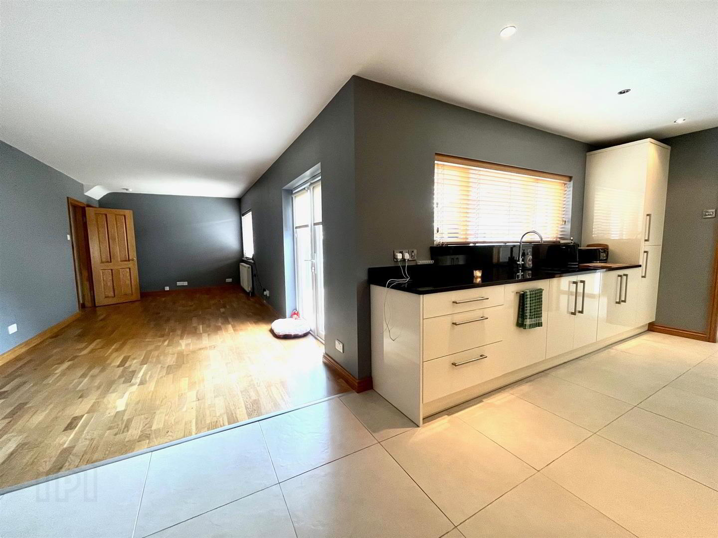 3 Audleys Close 6 of 16