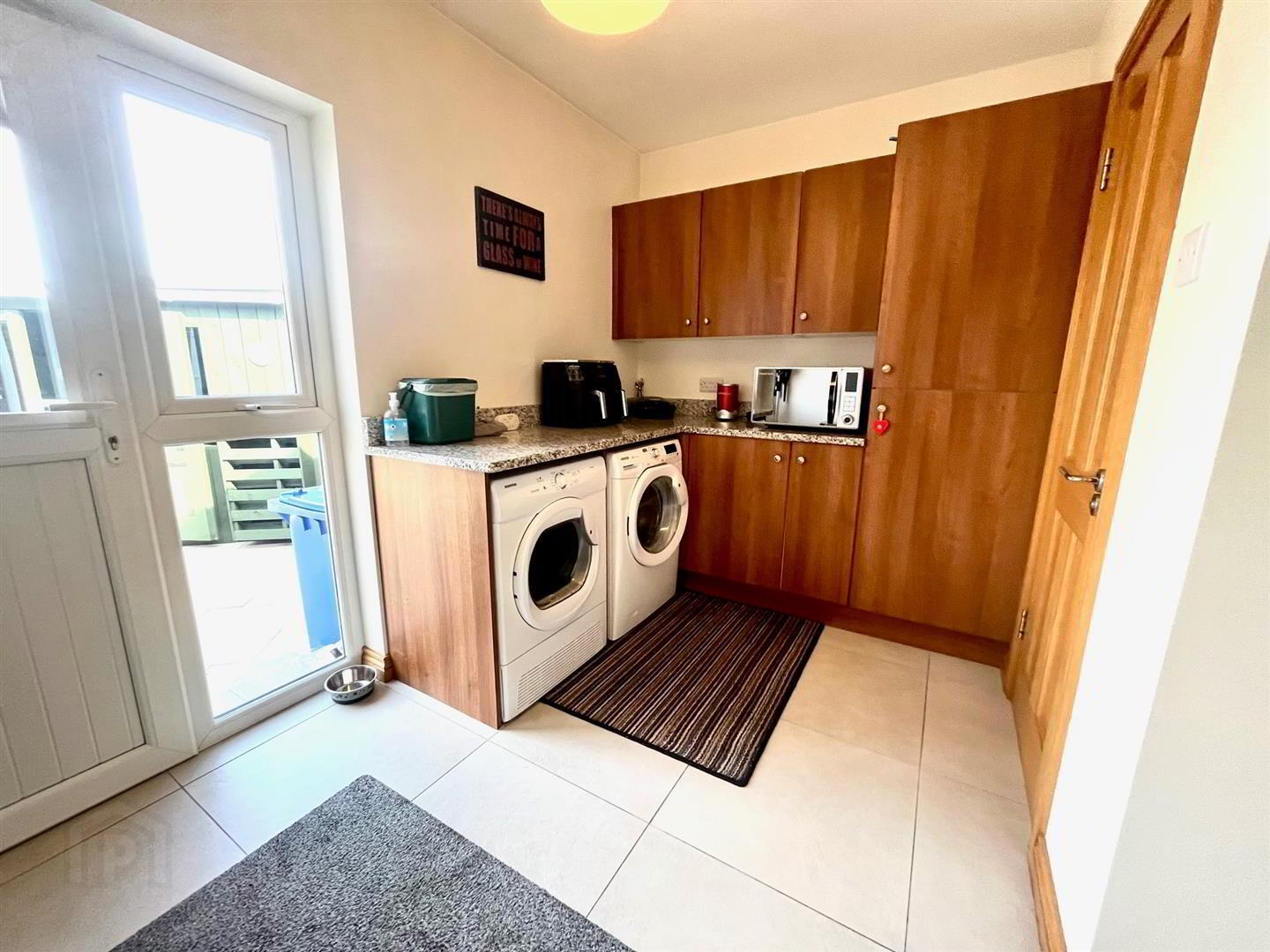 3 Audleys Close 9 of 16