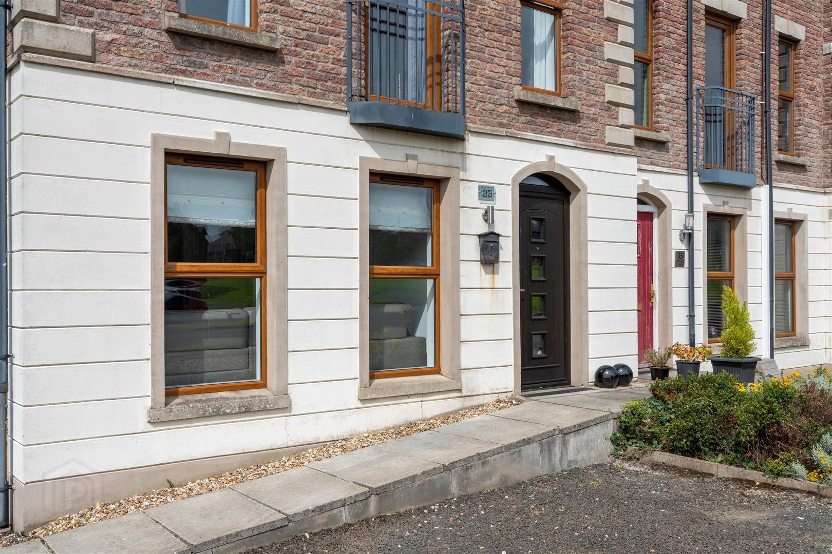 33 Millhouse Road 2 of 46