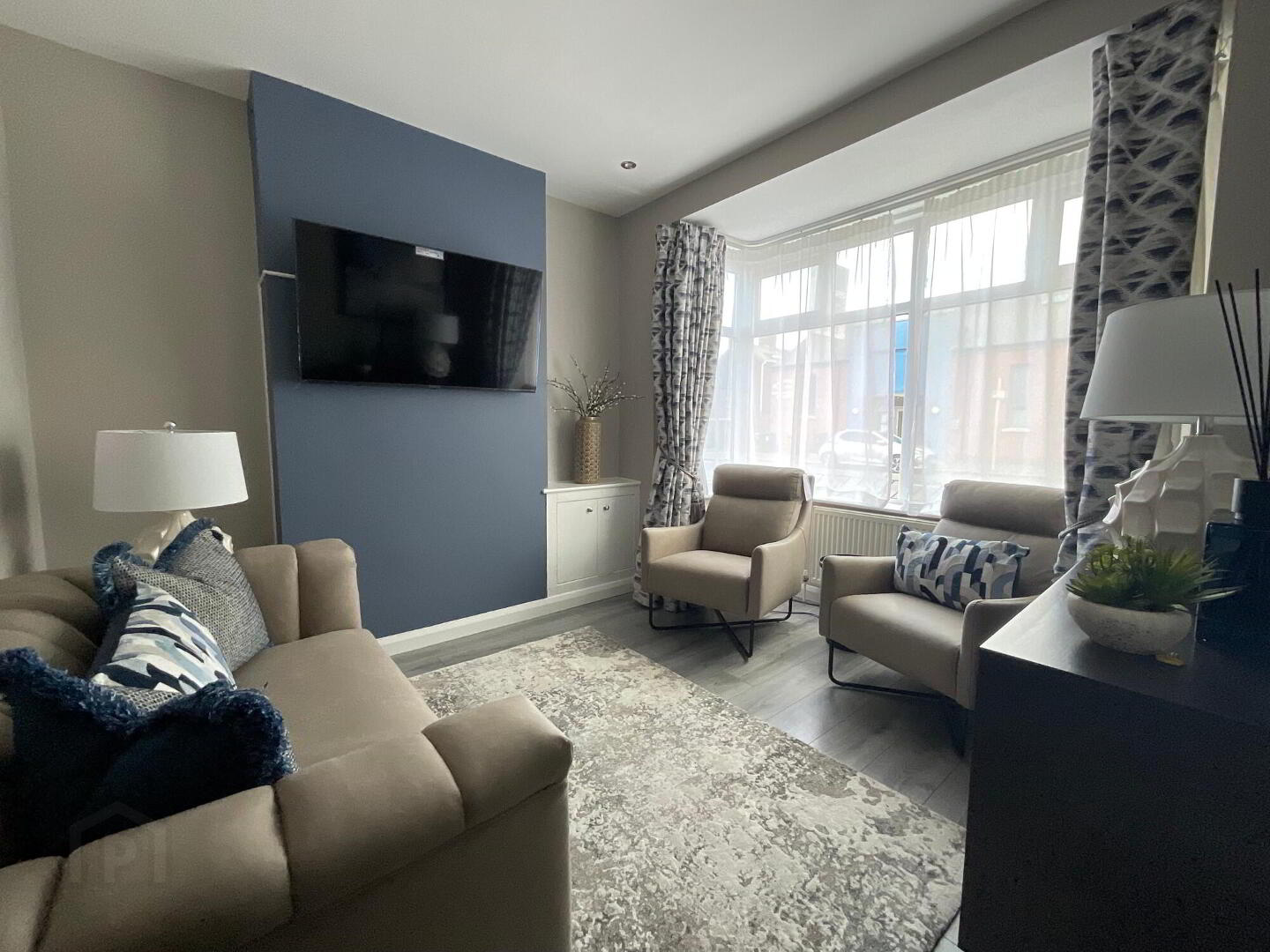 121 Bloomfield Avenue 3 of 19