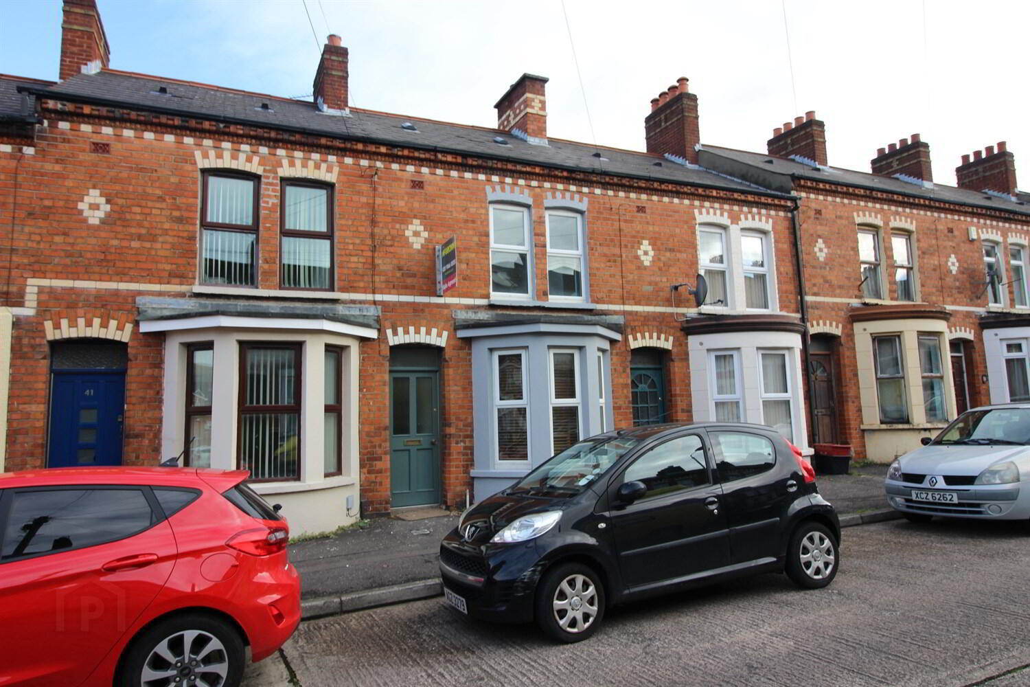 39 Windsor Road 1 of 7