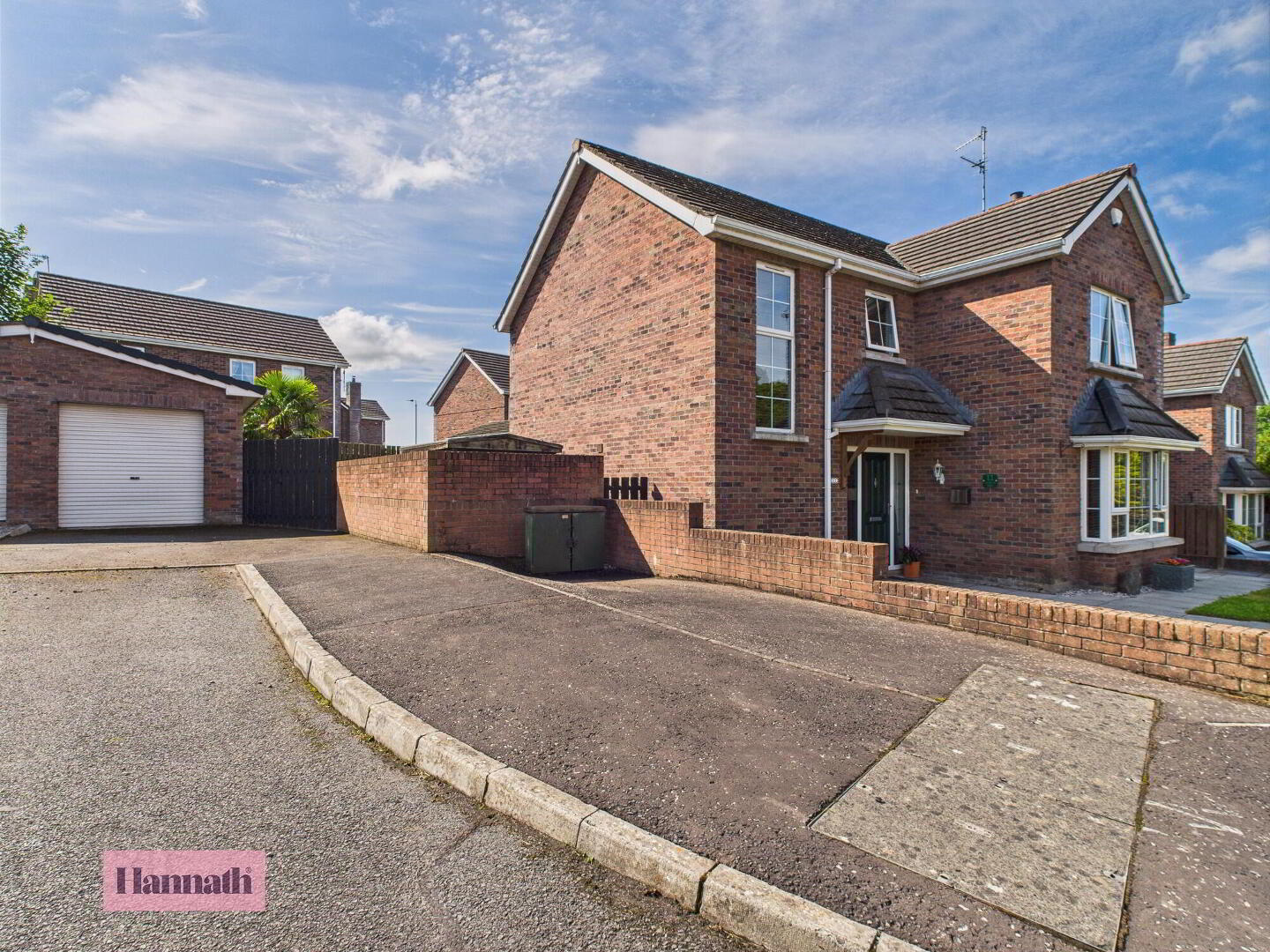 11 Hillcrest Mews 2 of 39