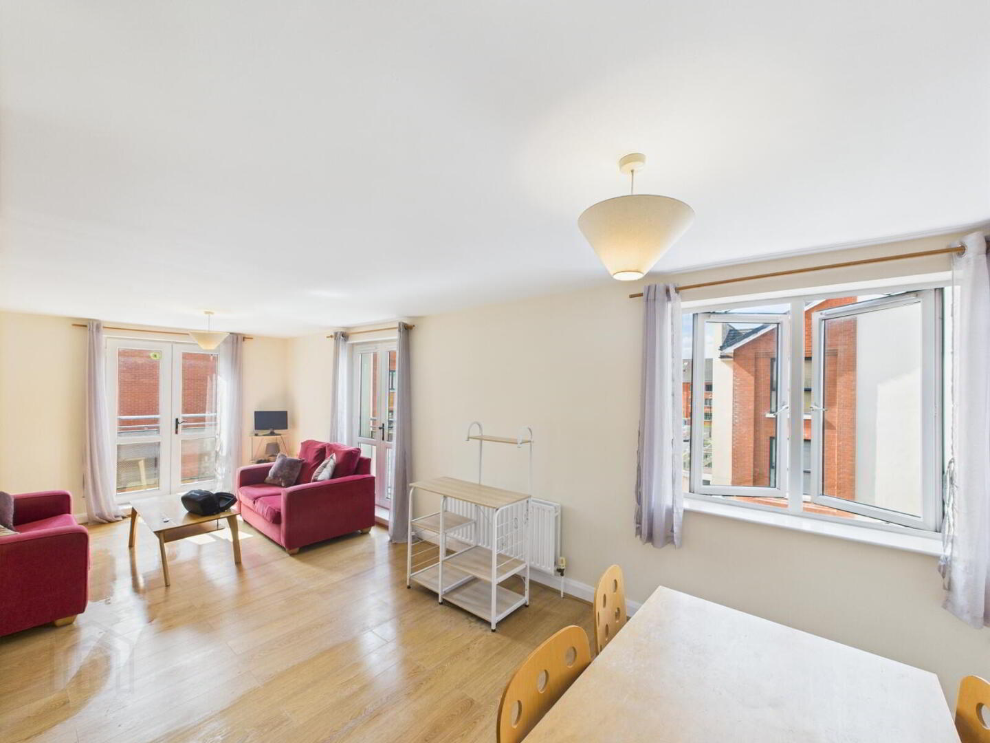 Apartment 13 Dunmore Building 32 Old Bakers Court 4 of 10