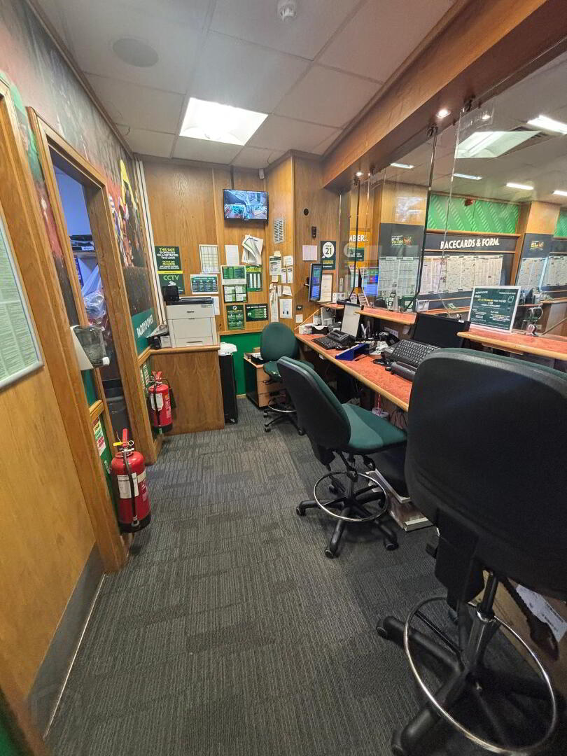 Paddy Power, Tullow Road 6 of 8