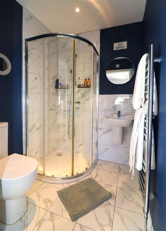 11 Ayrshire Manor 8 of 17