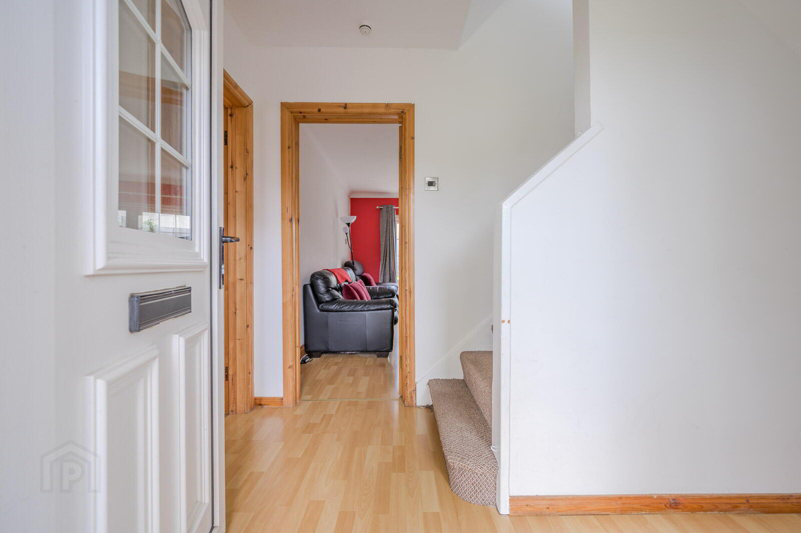 12 Glen Road 4 of 23