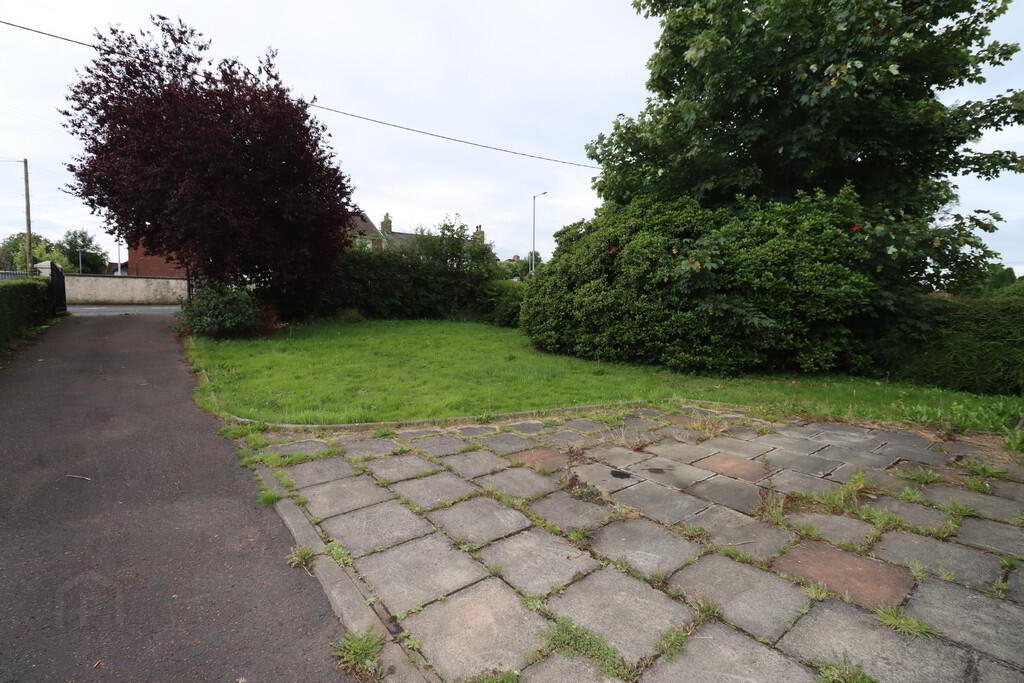 415 Antrim Road 2 of 18