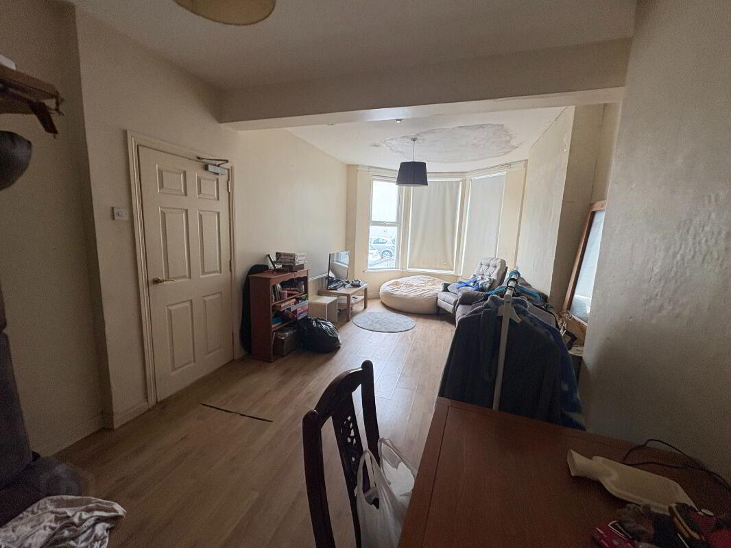 49 Lower Windsor Avenue 4 of 11