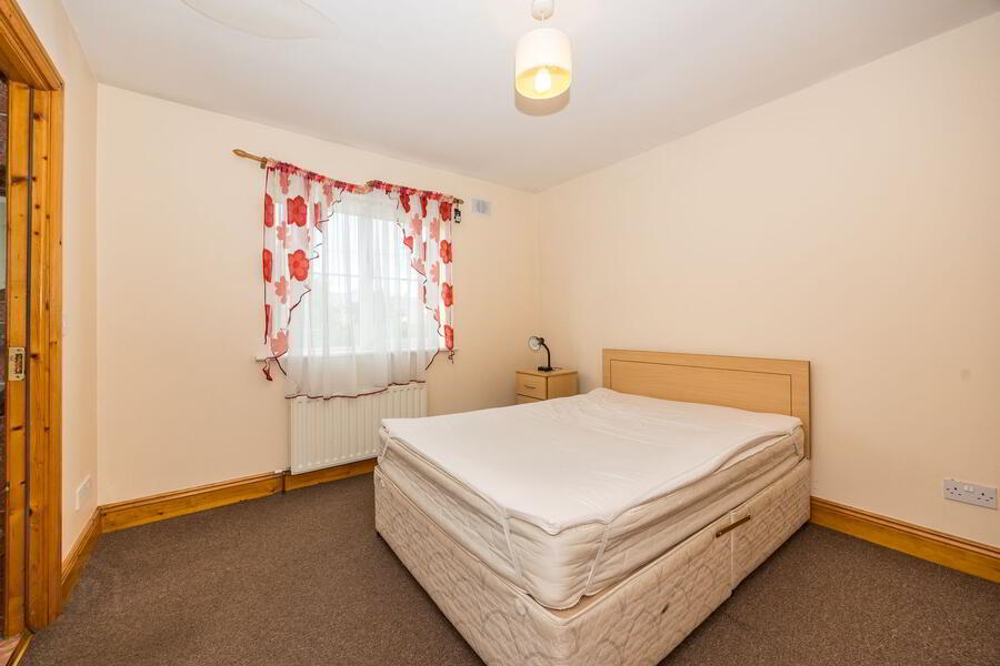 4 Cairn Court 10 of 19