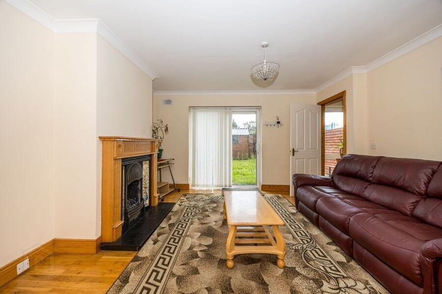 4 Cairn Court 7 of 19
