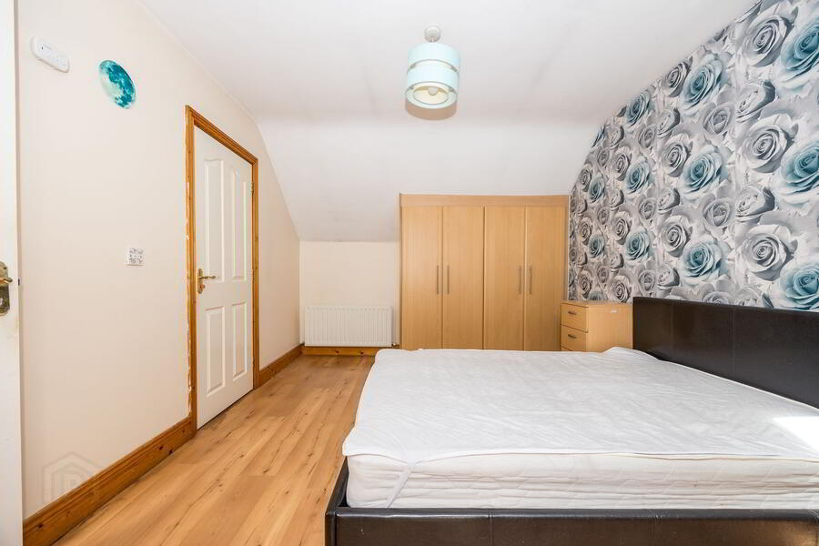 4 Cairn Court 15 of 19