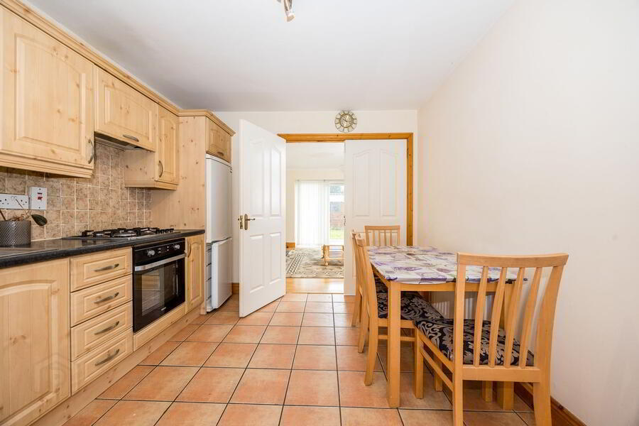 4 Cairn Court 18 of 19